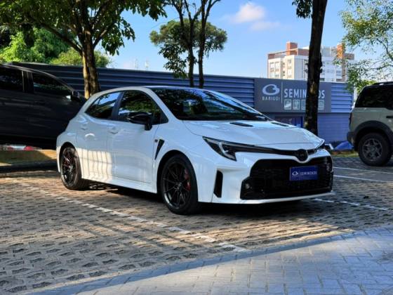 TOYOTA GR COROLLA 1.6 TURBO GASOLINA CIRCUIT GR-FOUR MANUAL TOYOTA GR COROLLA 1.6 TURBO GASOLINA CIRCUIT GR-FOUR MANUAL